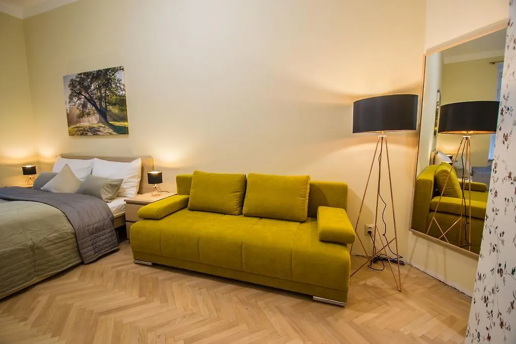 Ruterra Apt With Sauna And Billiards Prague